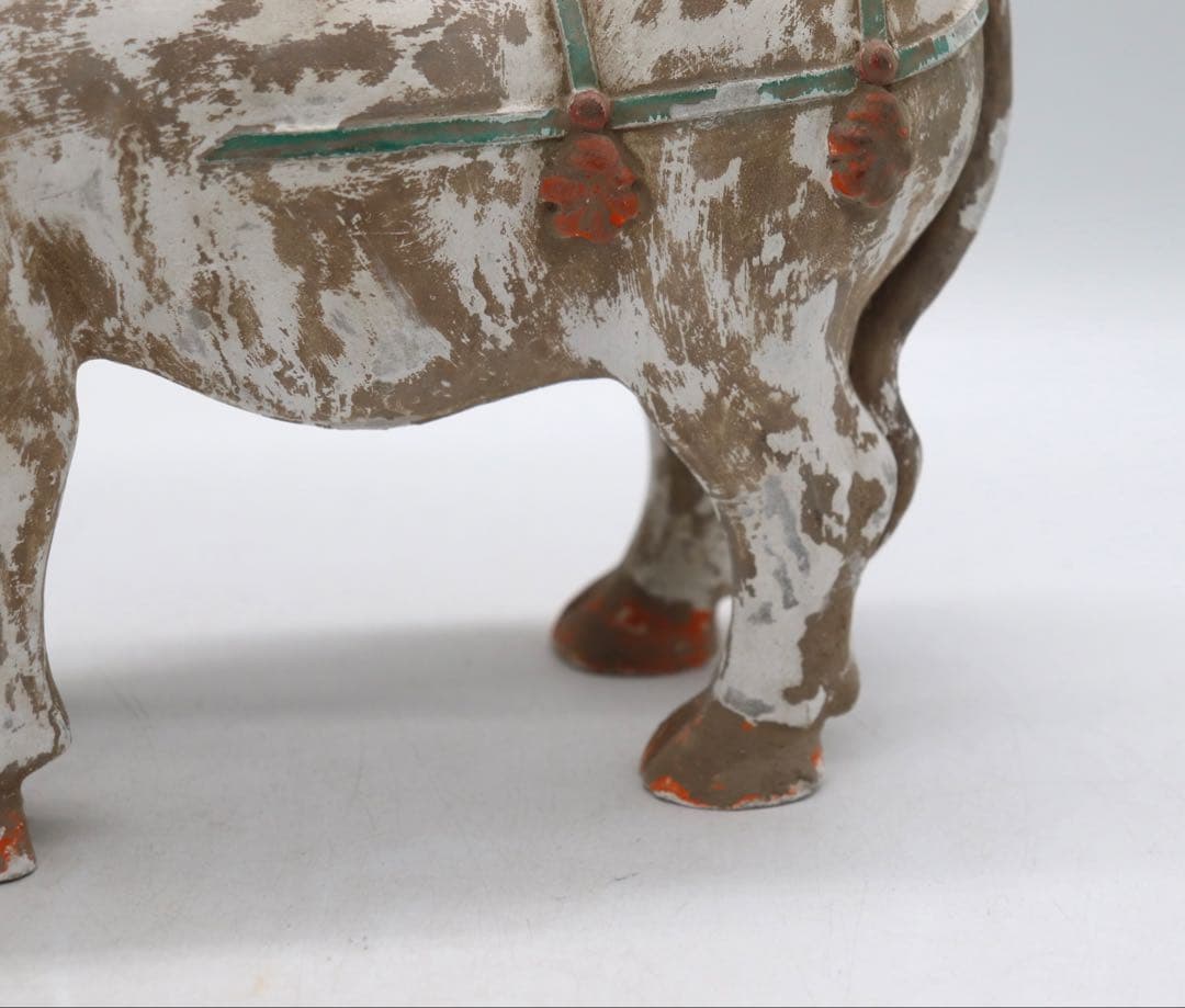 中国　漢時代　加彩陶器　牛　送料込み1218