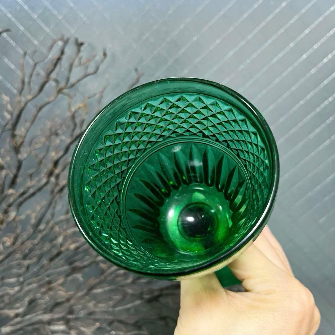 骨董 時代ガラス 上品プレス ビリジアングリーン ゴブレット ワイン