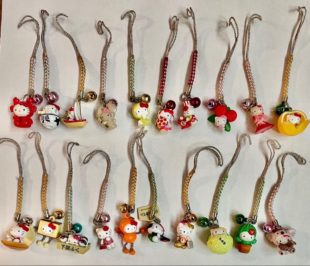 ご当地キティちゃんストラップ191個まとめ売り