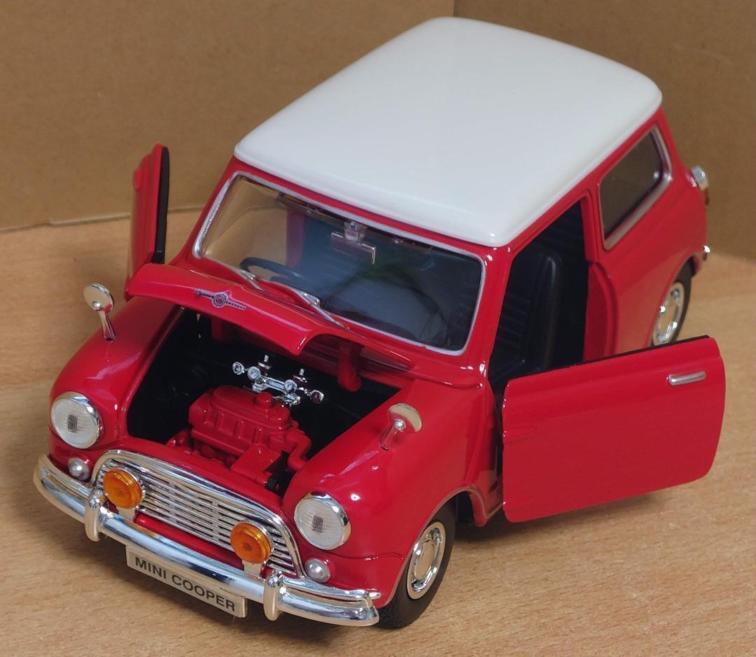 1/18 モーリス ミニクーパー レッド 1961-1967 morris