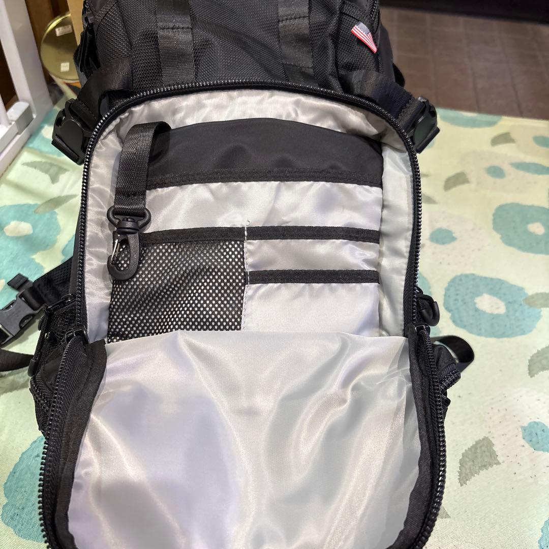 BROOKLYN MACHINE WORKS ブラックリュック