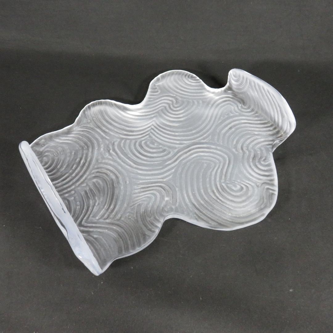 ガラス 皿 飾台 作家物 坂田甚内 2枚 益子 - メルカリ ガラス 皿 飾台