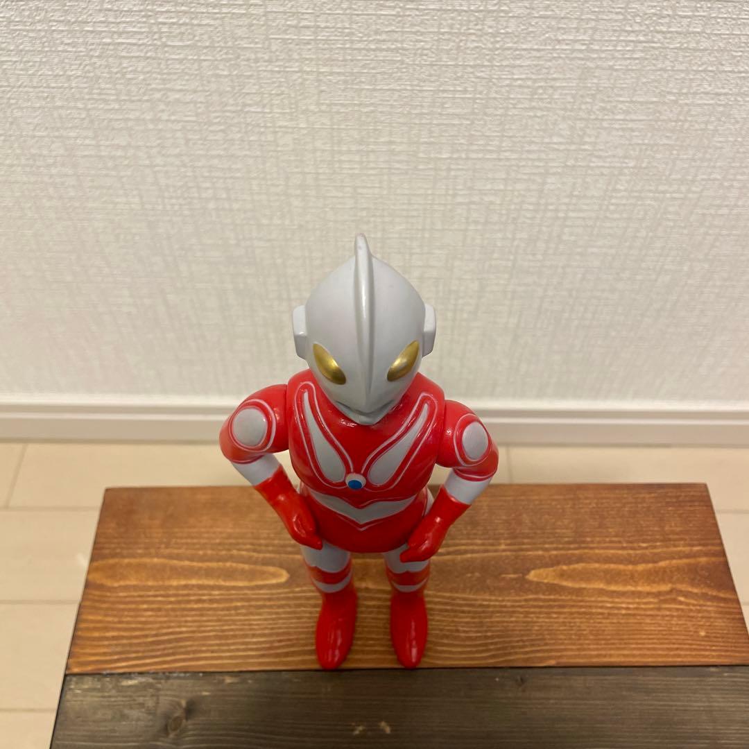 ブルマァク S帰ってきたウルトラマン 赤手袋 ソフビの通販はau PAY