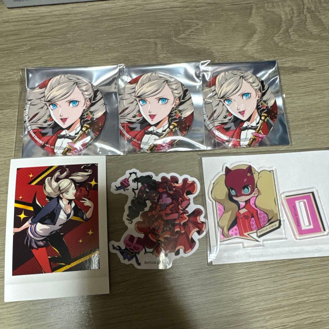 ペルソナ5R 高巻杏 缶バッジ - メルカリ