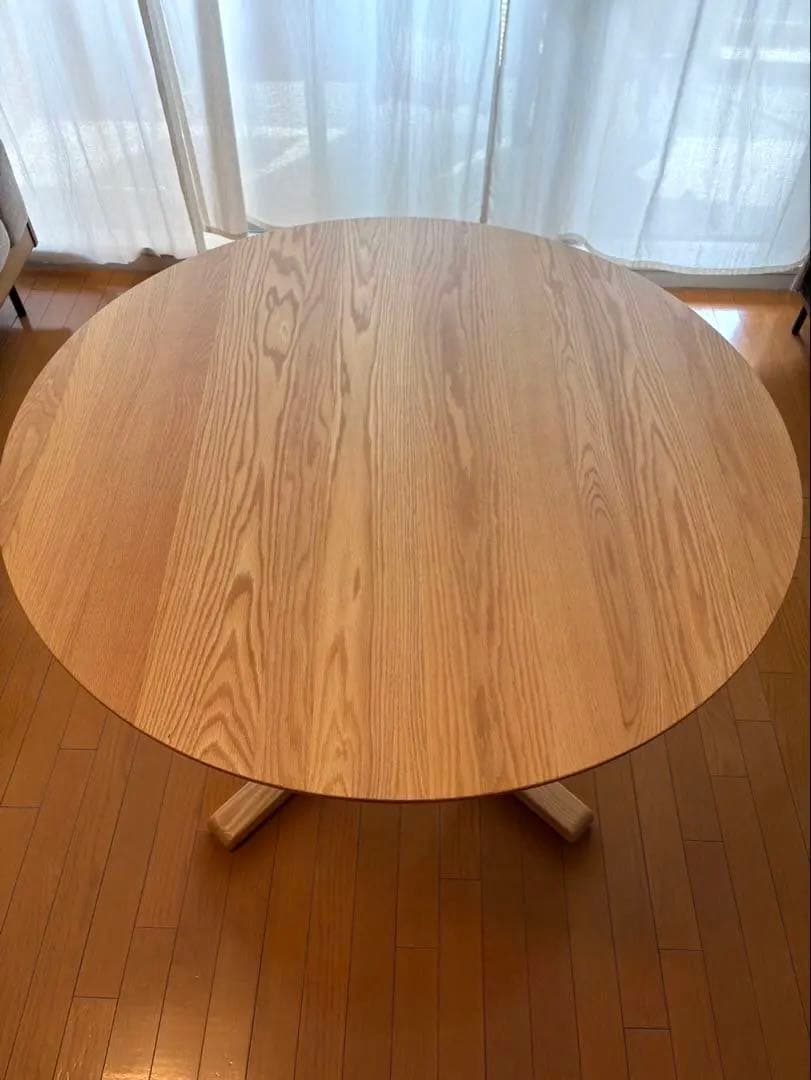 ACTUS THYMEダイニングテーブル ラウンド