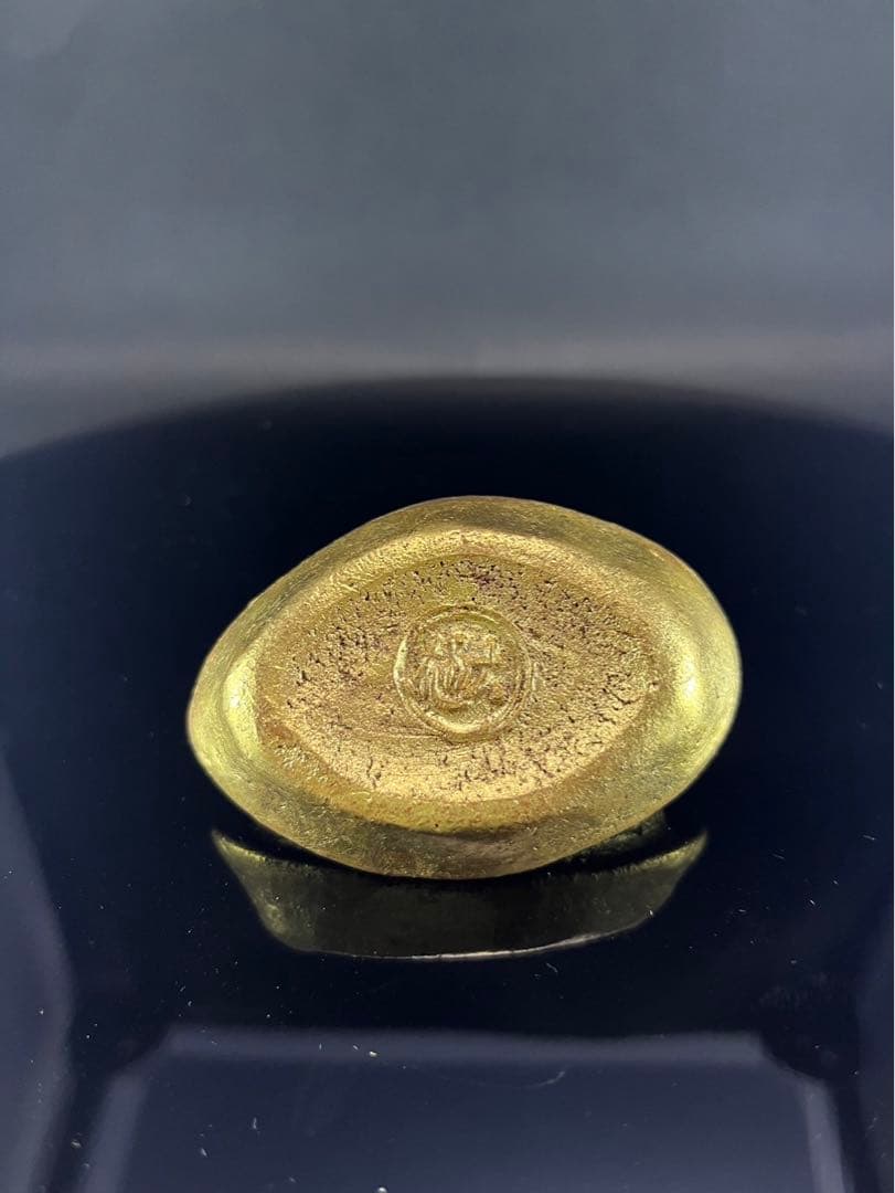 九代大樋長左衛門　鯛　香合