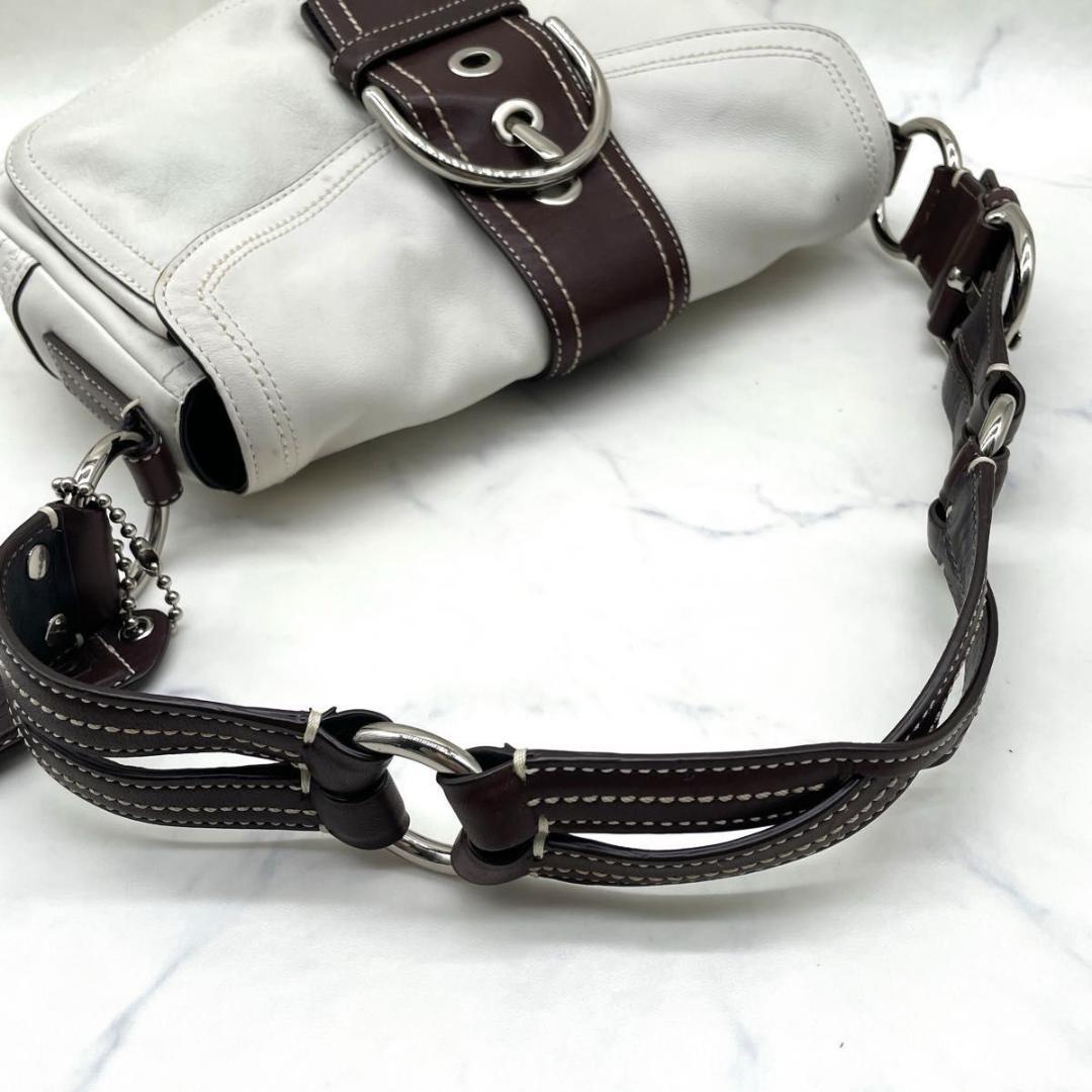 コーチ ソーホー アクセサリーポーチ ワンショルダーバッグ レザー 白 茶