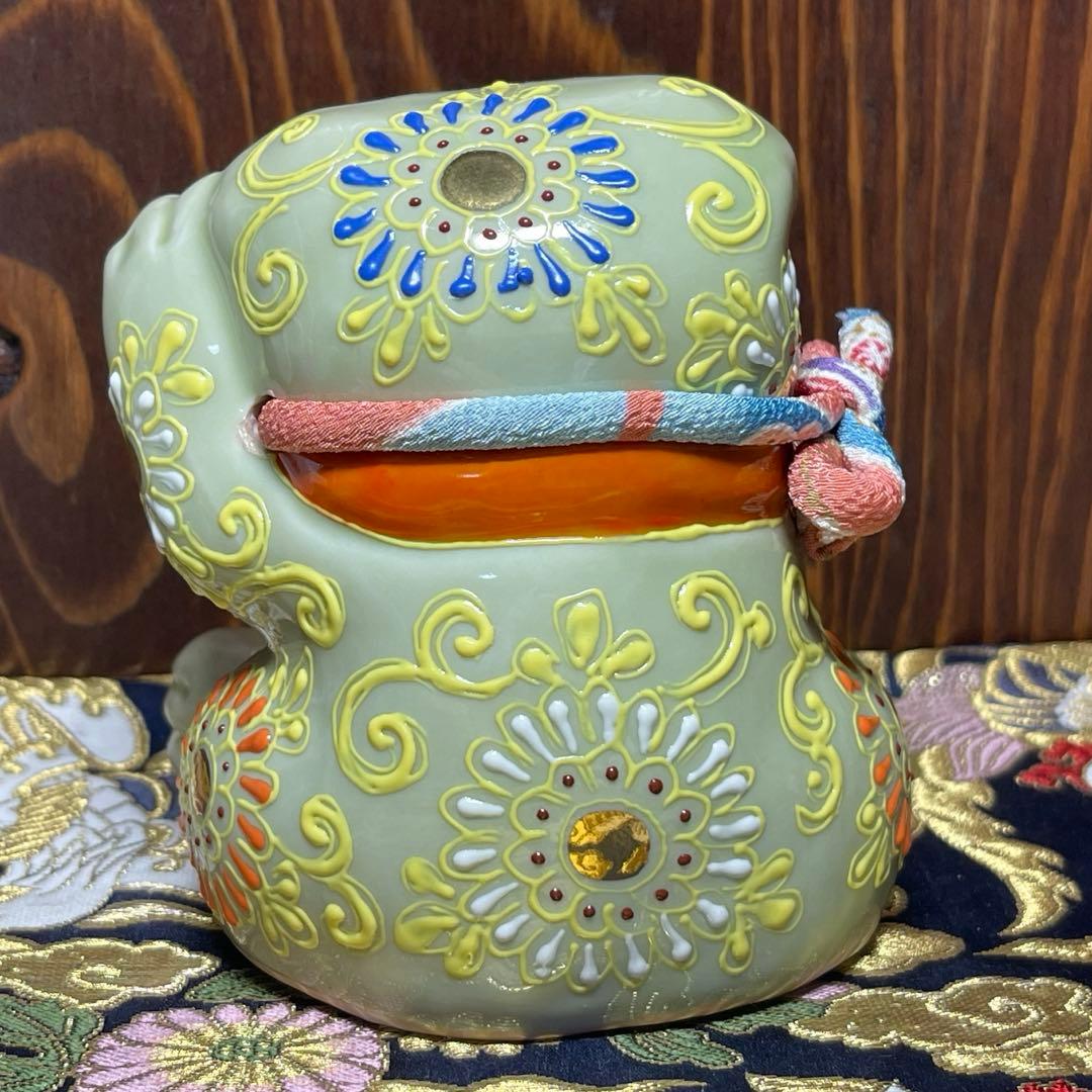 願いが叶う】【病除け 厄除け】招き猫 薄緑色 スコティッシュ 左手