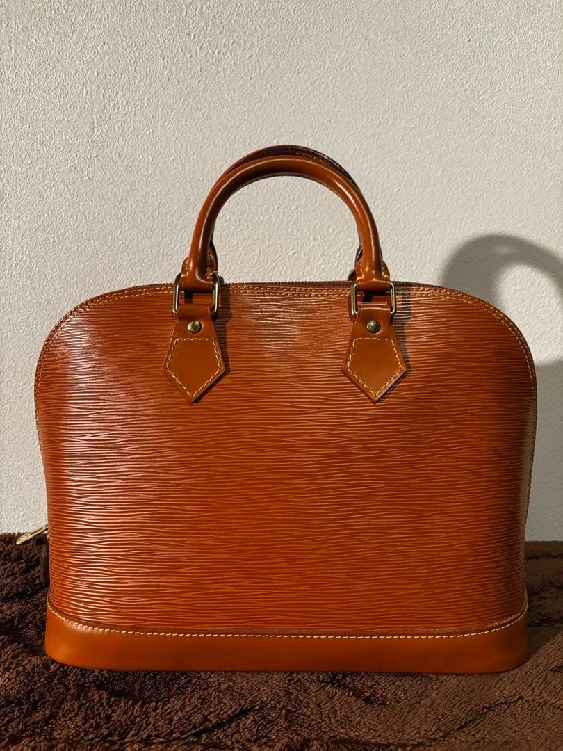 LOUIS VUITTON ルイヴィトン アルマ 2Wayハンドバッグ エピ