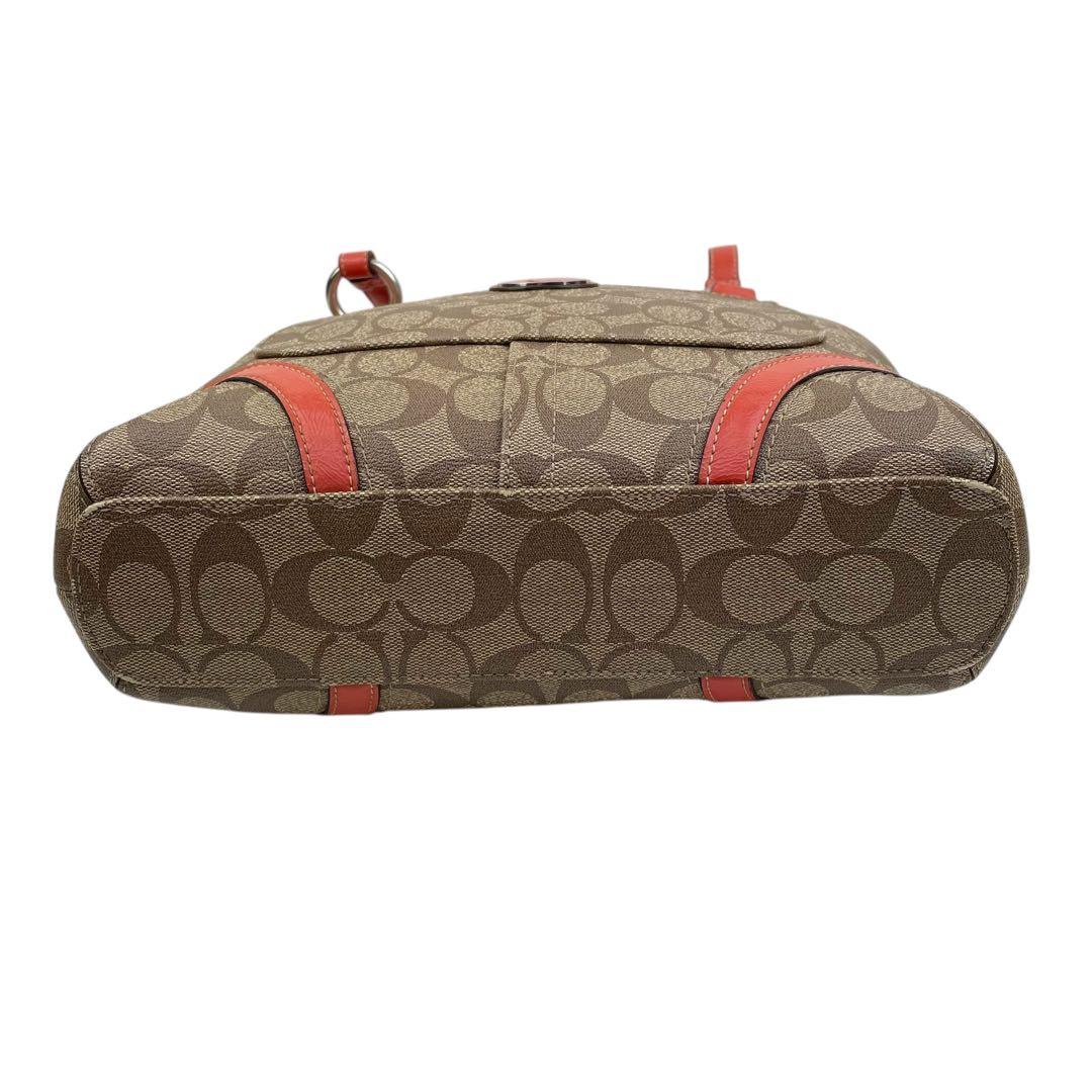 ✨美品　coach コーチ　ショルダーバッグ　肩掛け　PVC レザー 18917