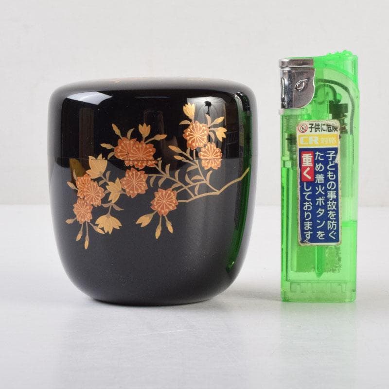 茶道具 加賀蒔絵師 中村孝也作 桜蒔絵 中棗 共箱 V 9196