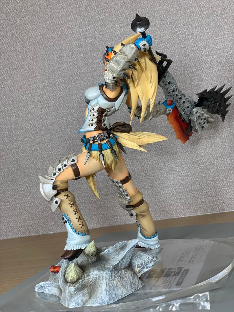 モンハン キリン装備 ガレージキット 完成品 レジン製 模型・プラモデル