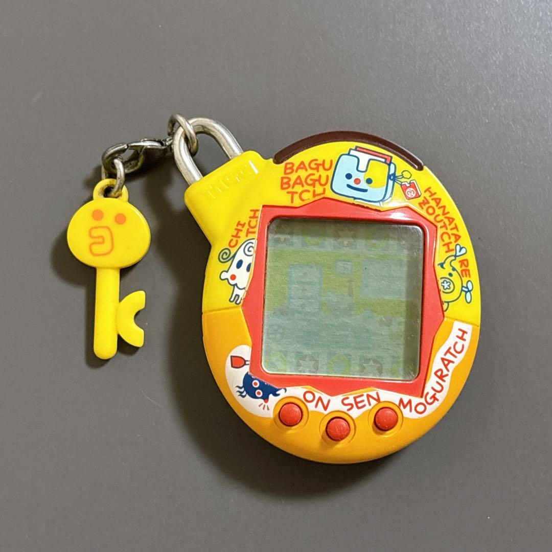 【ジャンク】　ふぁみりーイロイロたまごっちプラス　ふぁみたま