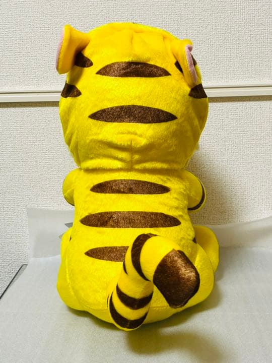 プーさん2022干支ぬいぐるみ虎/トラプーMサイズ_新品プーさん干支