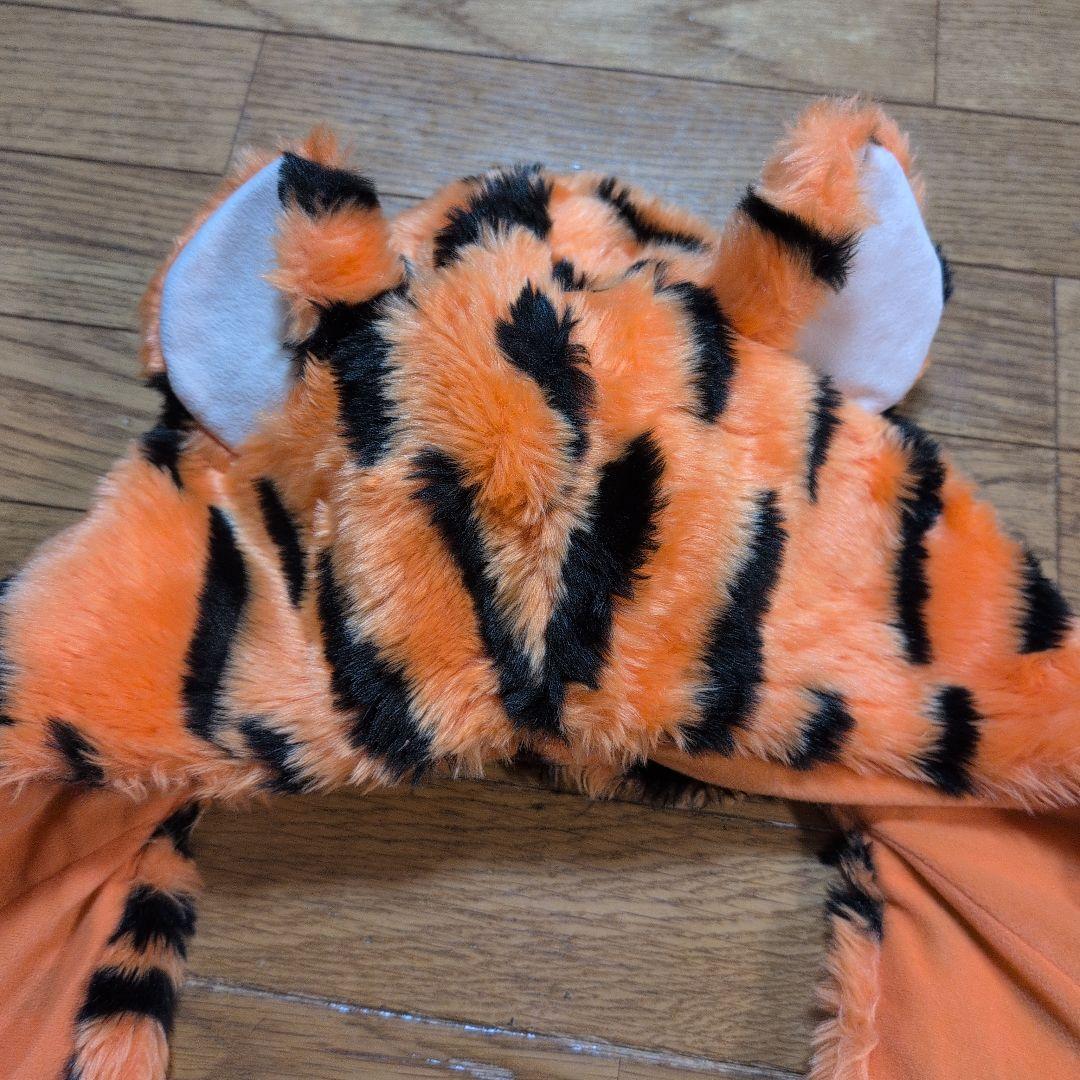 ディズニー　マフラーキャップ　ティガー　サリー