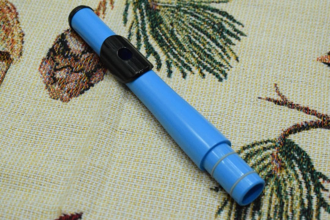 プラスチックフルート nuvo Student Flute 青