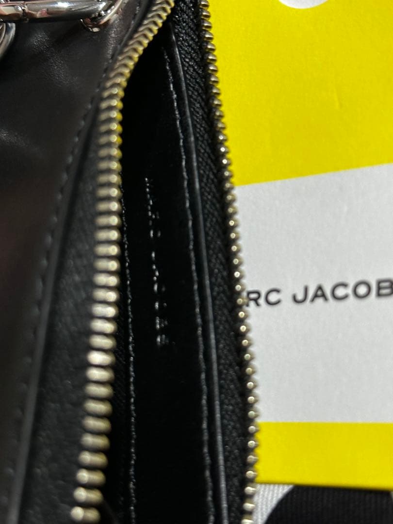 【美品】MARC JACOBS レザー  ケース