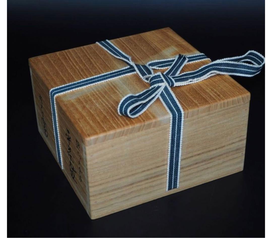 送料無料コレクター放出品天然素材フクロウ置物 神代木にフクロウ箱付骨董