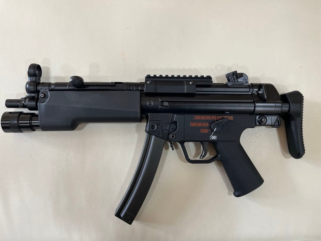 次世代電動ガン MP5A5 ライトハンドガード