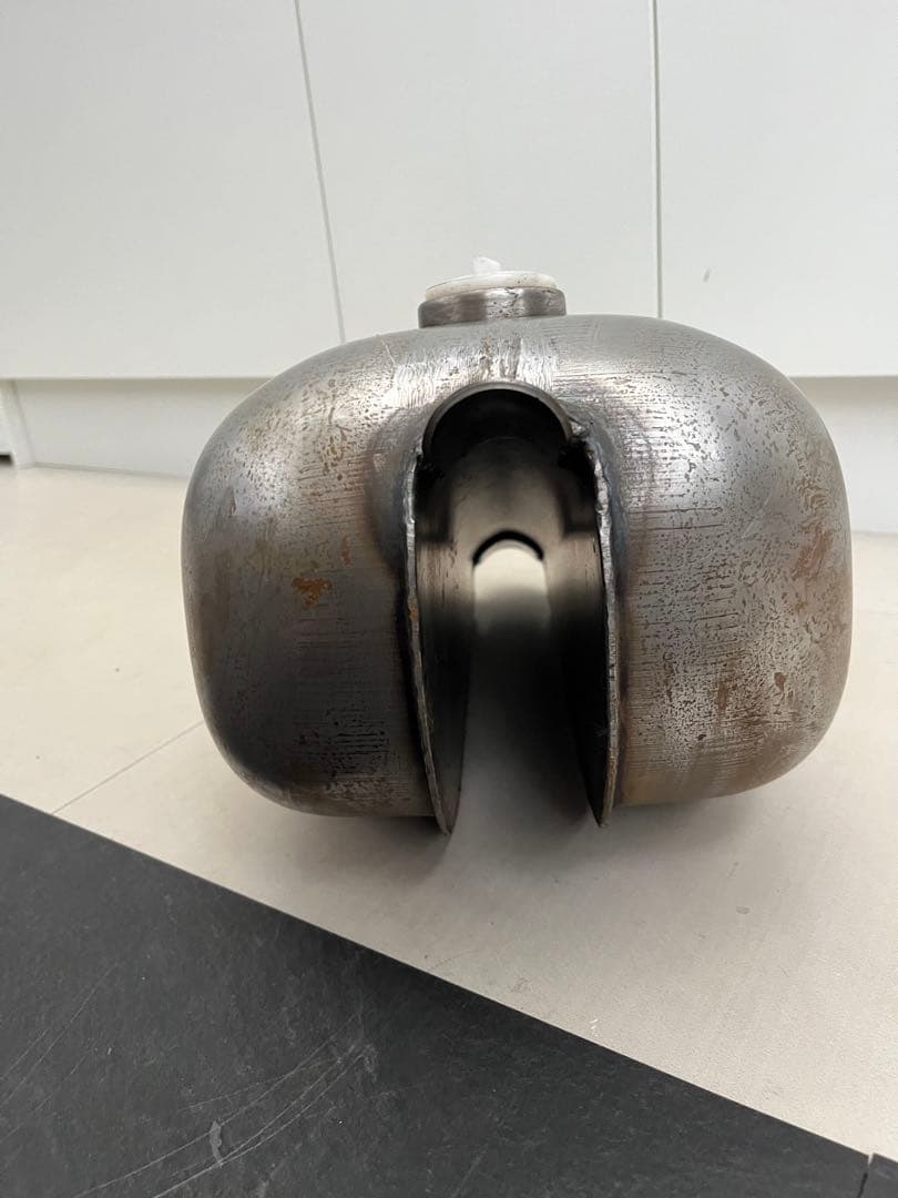 ハーレー ピーナッツ タンク ハイトンネル ピーナッツタンク ハイ