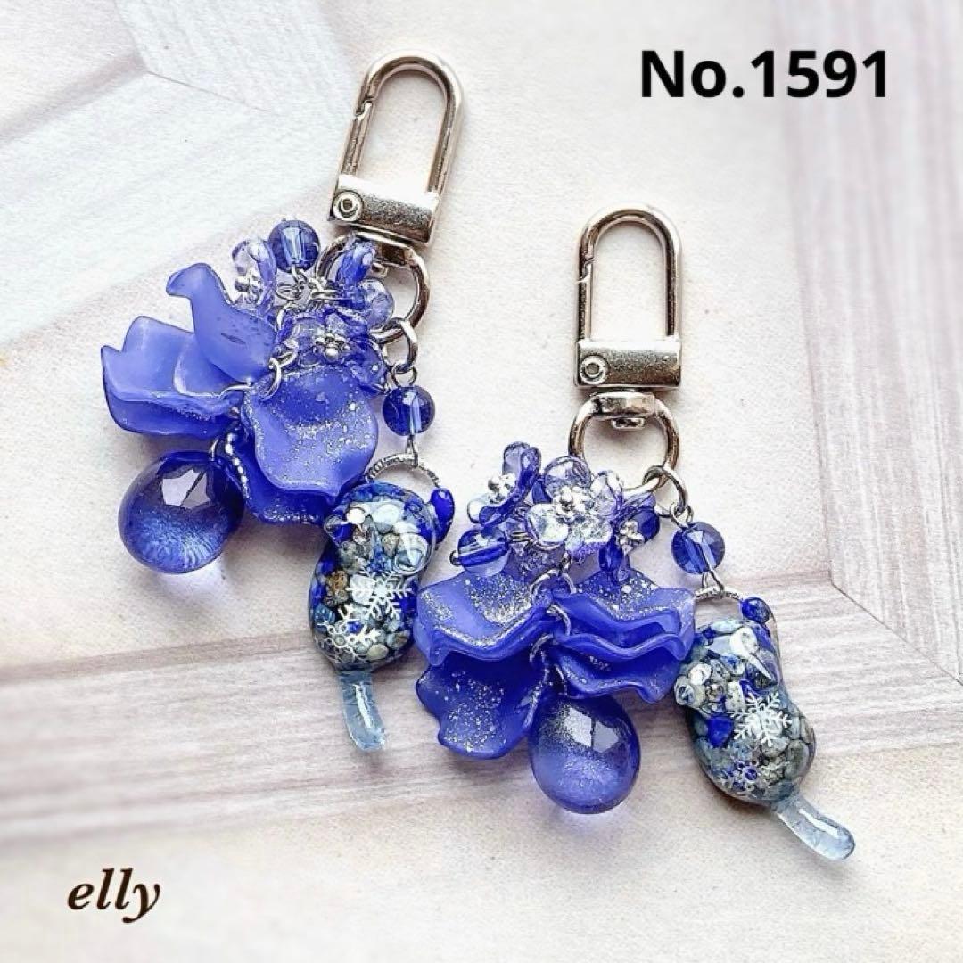 【ひな様】1582.天然石　琉球ガラス　クリスマス　星　ジャンピング猫　レジン