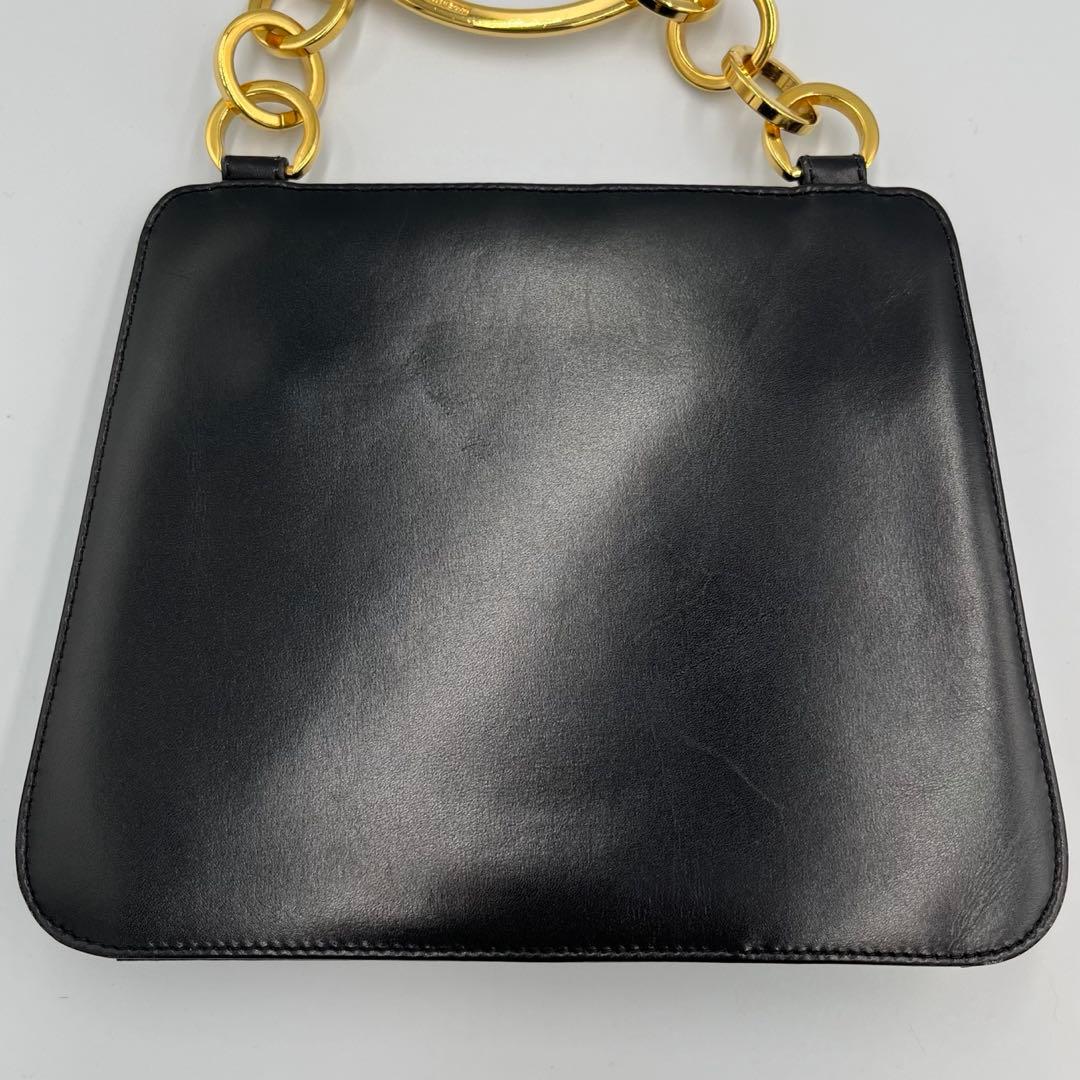 ✨美品✨Salvatore Ferragamo パーティバッグ　サークルハンドル