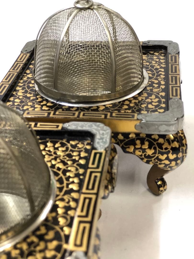 雛道具 金蒔絵 木製 ミニ火鉢 唐草模様 アンティーク 御殿火鉢