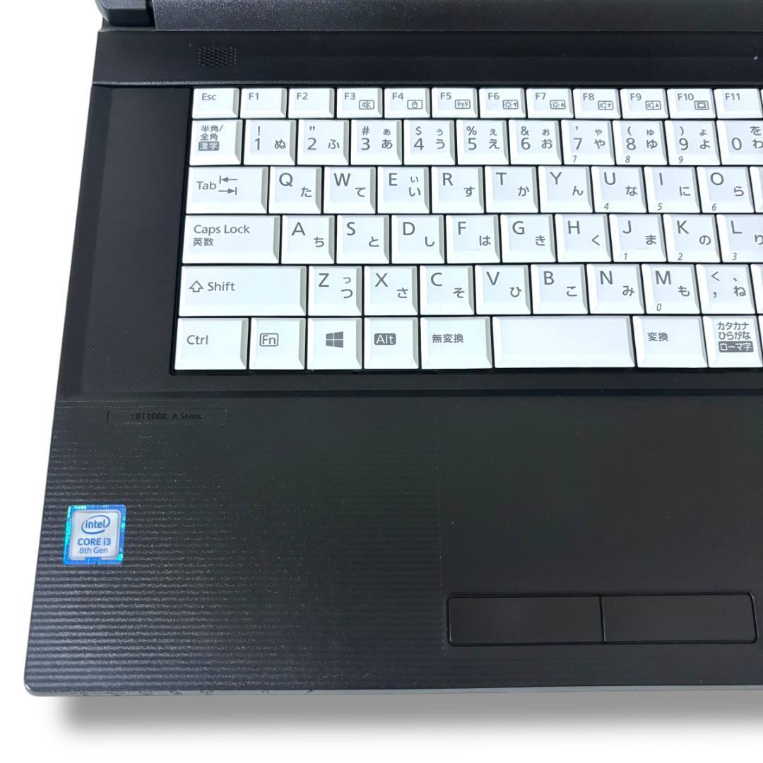 富士通 A579/B 第8世代 i3 メモリ8GB SSD512GB