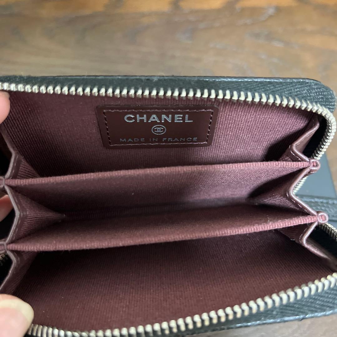 シャネルキャビアスキン　ケース