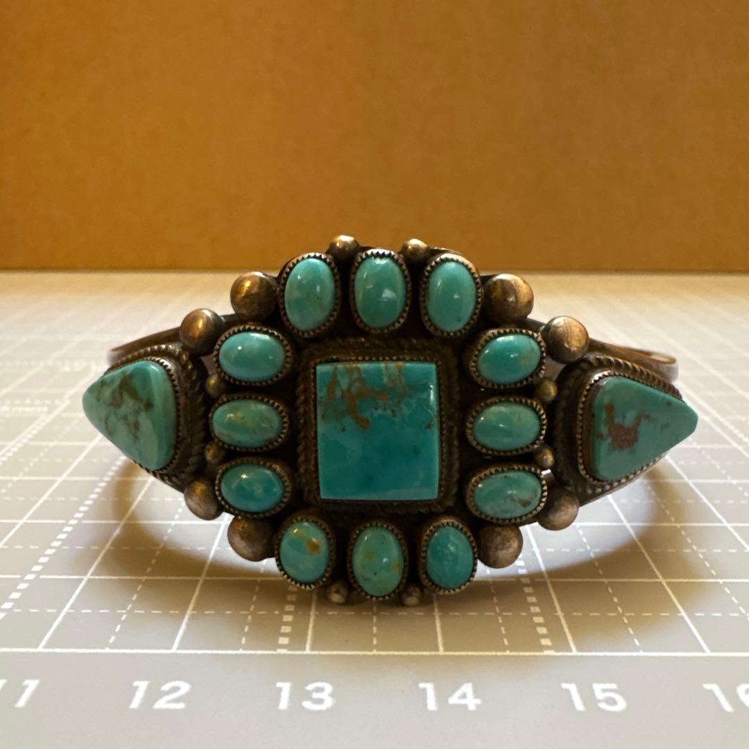 インディアンジュエリー　ナバホ族 カルヴィン　マルチネス作　ターコイズバングル
