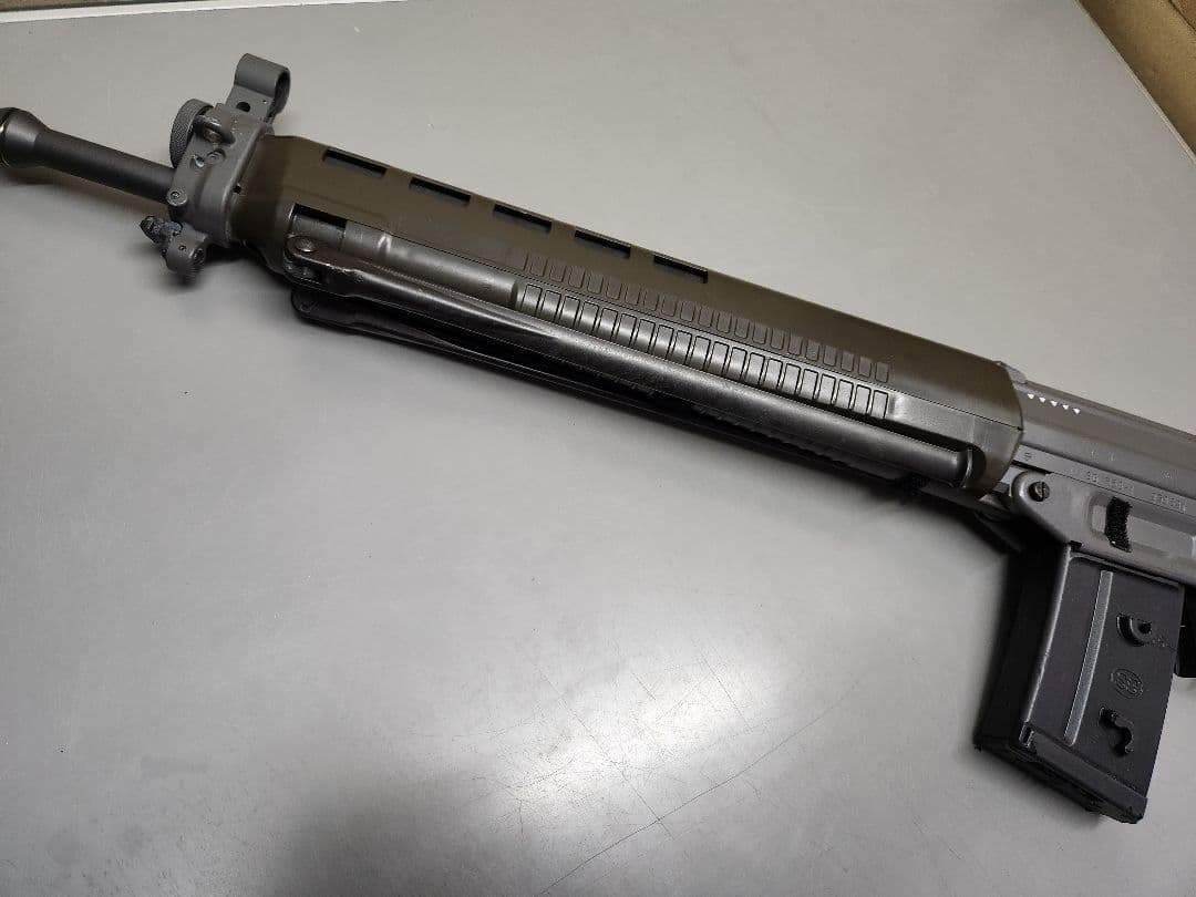 東京マルイ SG550-1アサルトライフル 電動ガン