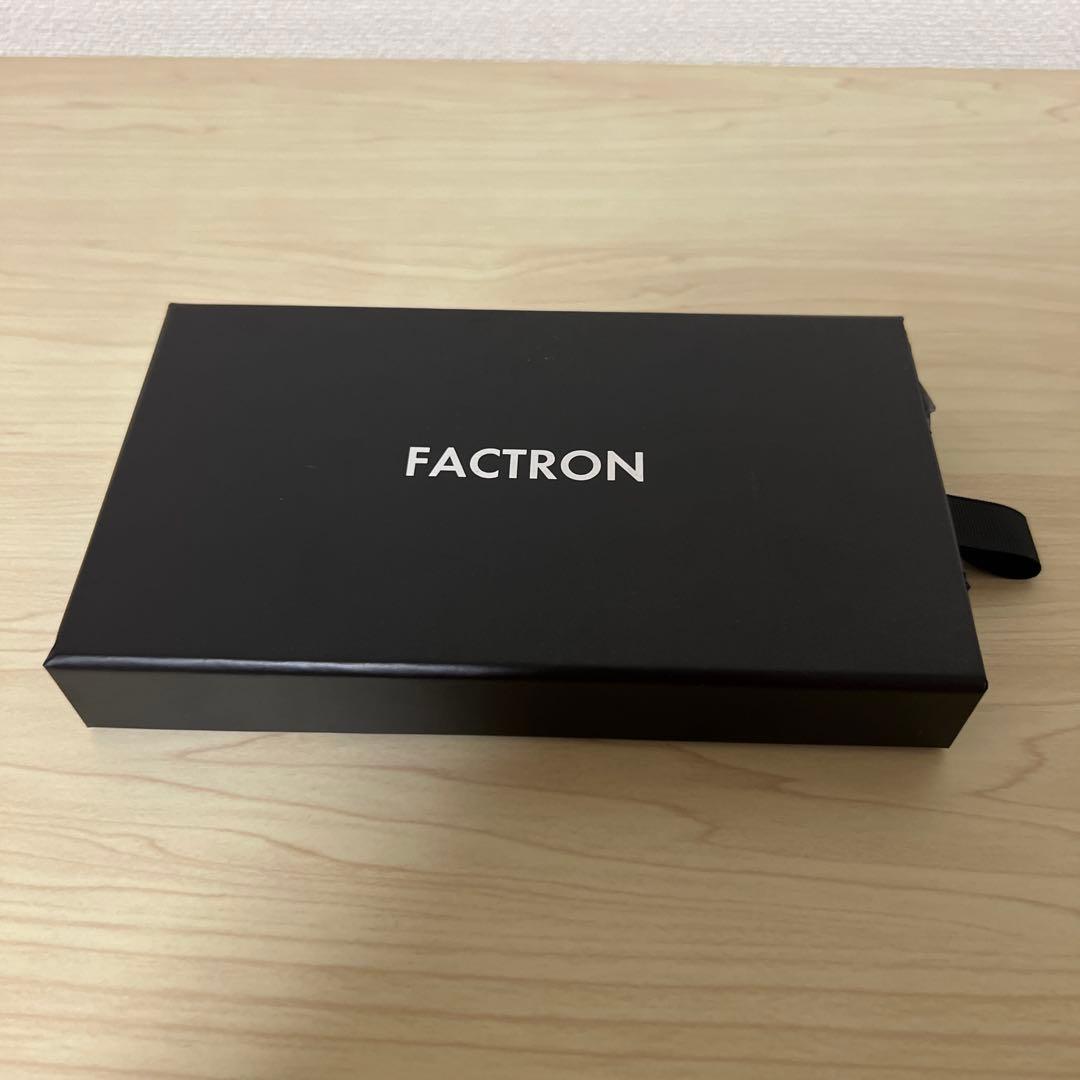 ジュラルミン製　メタルロングウォレット