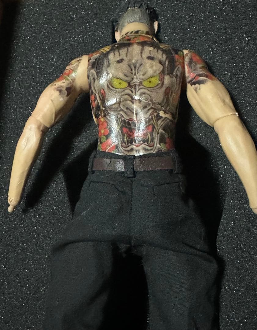 龍が如く 真島吾朗 1/6 12インチ アクションフィギュア 海外製 フィギュア