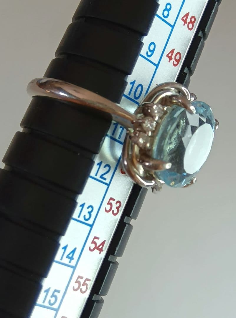 大粒アクアマリンリング♦2.85㌌✨／オーバル／#11／プラチナ枠／品質保証書付