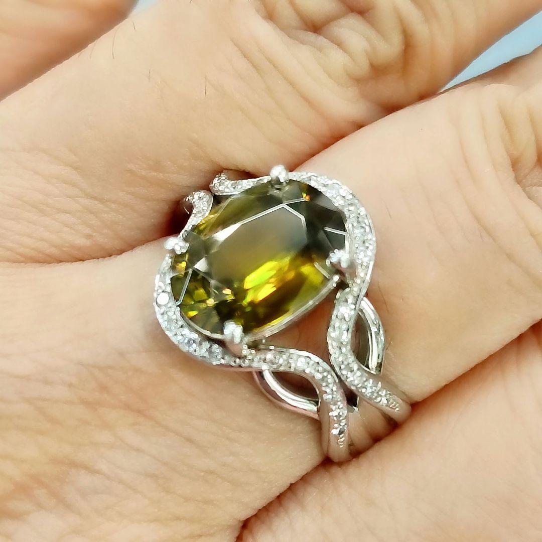 スフェーン3.25ctダイヤpt900リング12.5号