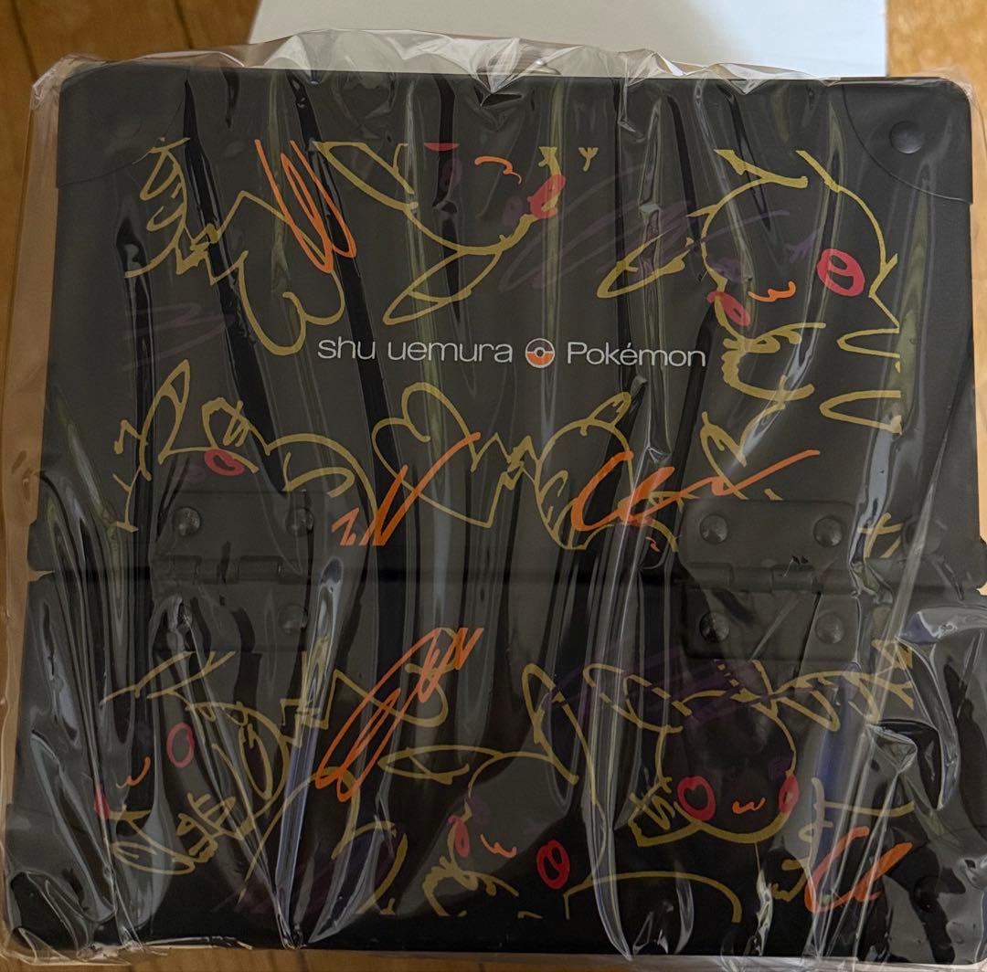 ピカチュウ　シュウウエムラ　メイクアップボックス　ピカシュウ