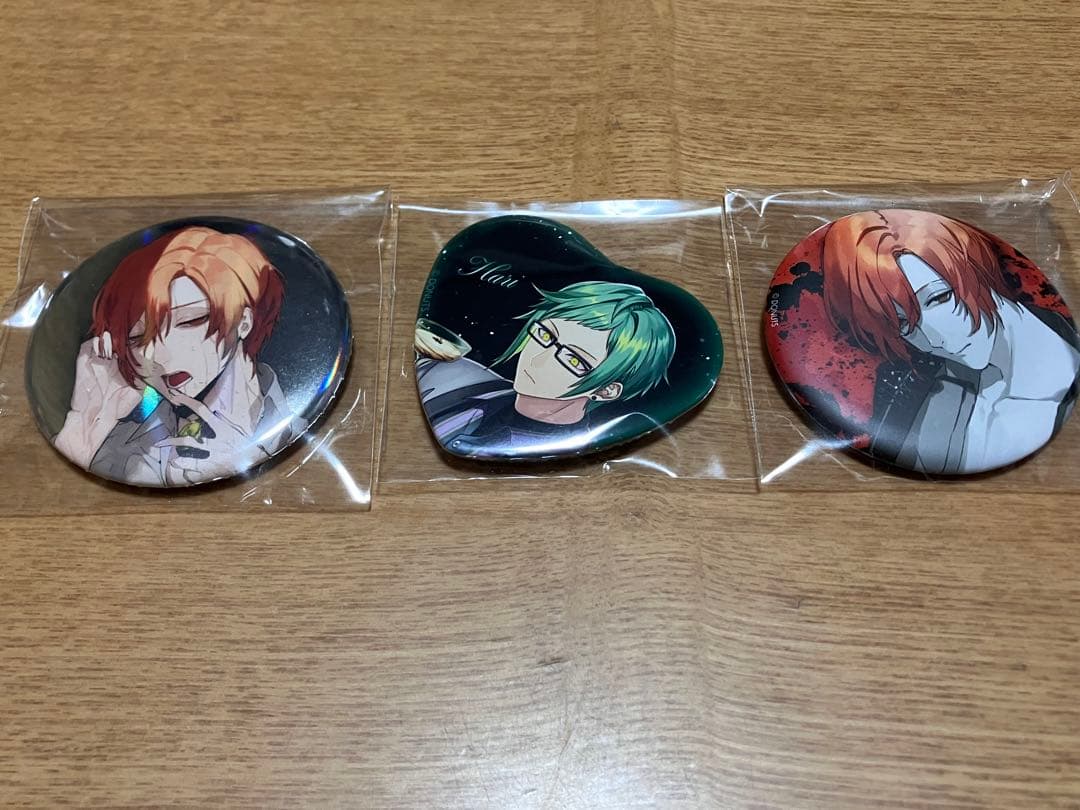 ブラスタ リンドウ 缶バッジ - メルカリ