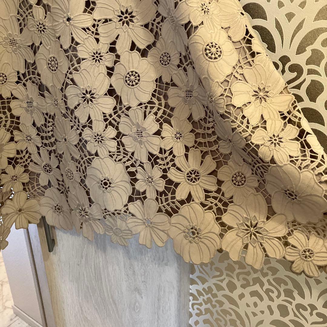 AMACA❣️アマカカットワークスカート 38サイズ❣️ページュ❣️百貨店購入品