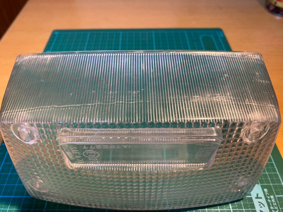 y.a.r.k.j.s.m.77CBX550F テールレンズ　製作依頼品