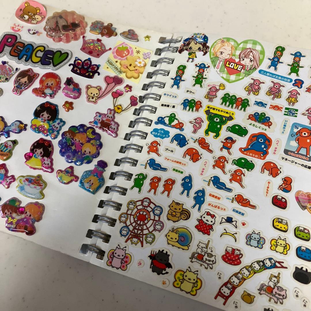 値下げ❣️シール帳 完成品 平成女児 使用済み - メルカリ