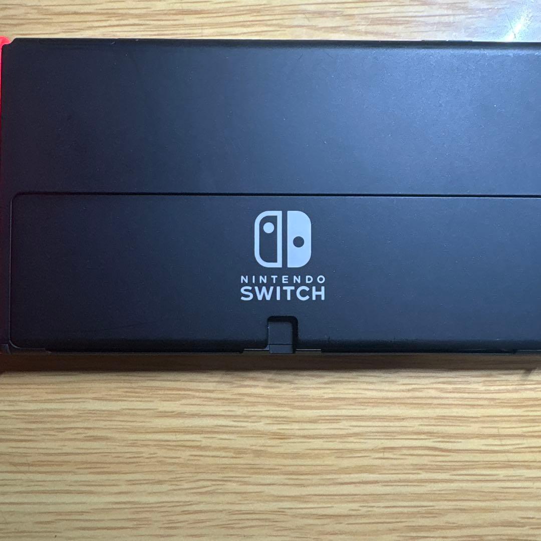 Nintendo Switch 本体 青と赤のJoy-Con 周辺機器カセット8
