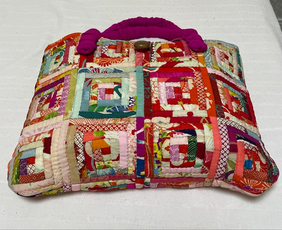 ちちんぷいぷい　京都 正絹 手縫いパッチワークバッグ