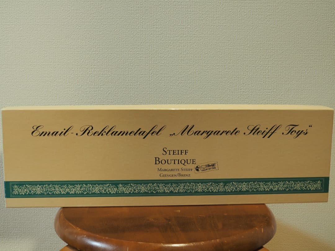 ドイツの名門、シュタイフ社製プレート シュタイフ社 テディベア ドイツの名門、シュタイフ社製プレート