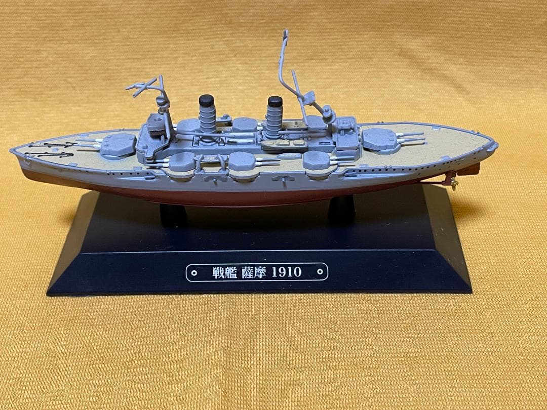 戦艦・重巡洋艦・軽巡洋艦・駆逐艦・航空母艦ミニチュア 18隻