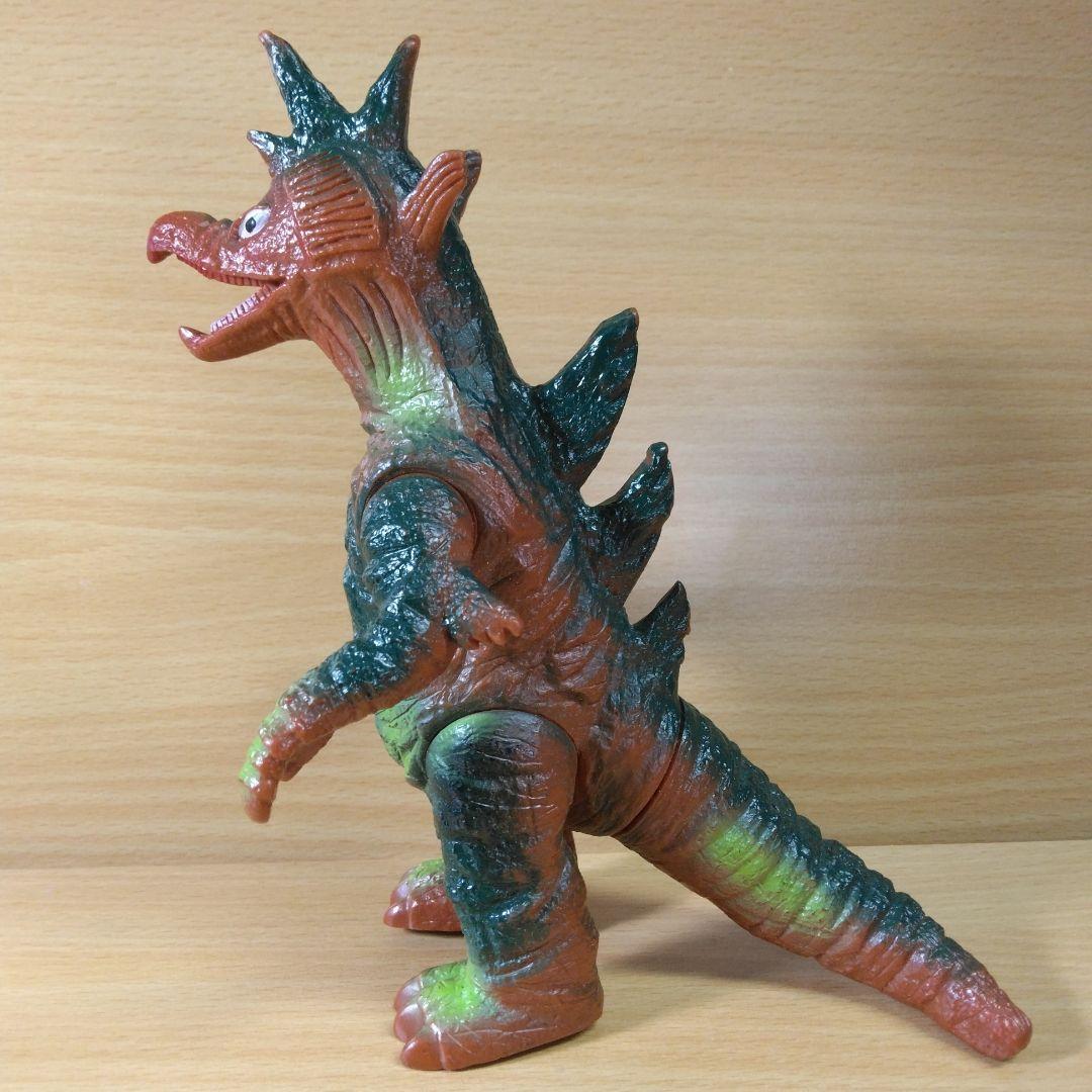 ポピー キングザウルス 巨大魚怪獣 ムルチ「帰ってきたウルトラマン」ソフビ