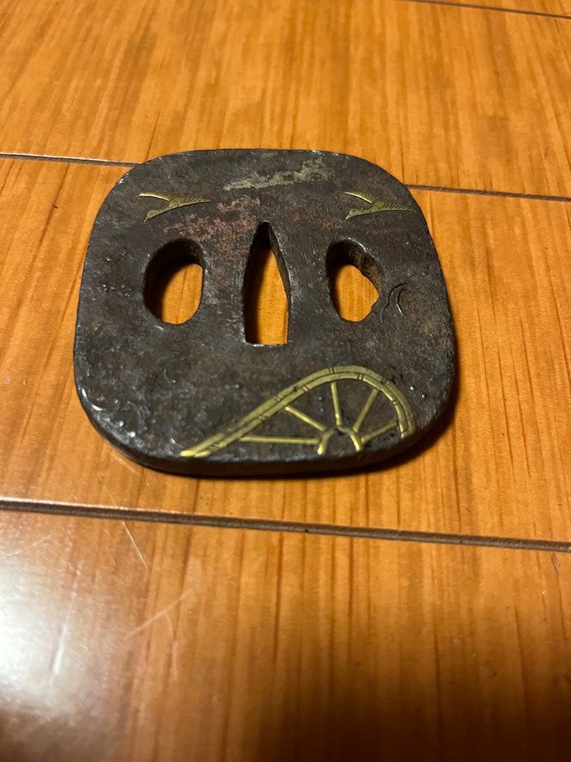 金属製 鍔 二羽の鳥 車輪デザイン