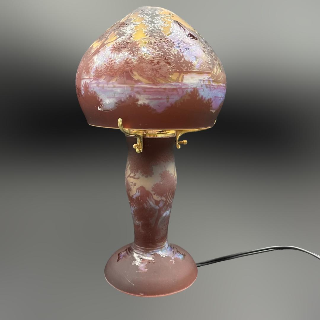 エミールガレ 2灯 山景文 台座真鍮 カメオ彫り 被せガラス 高さ32cm