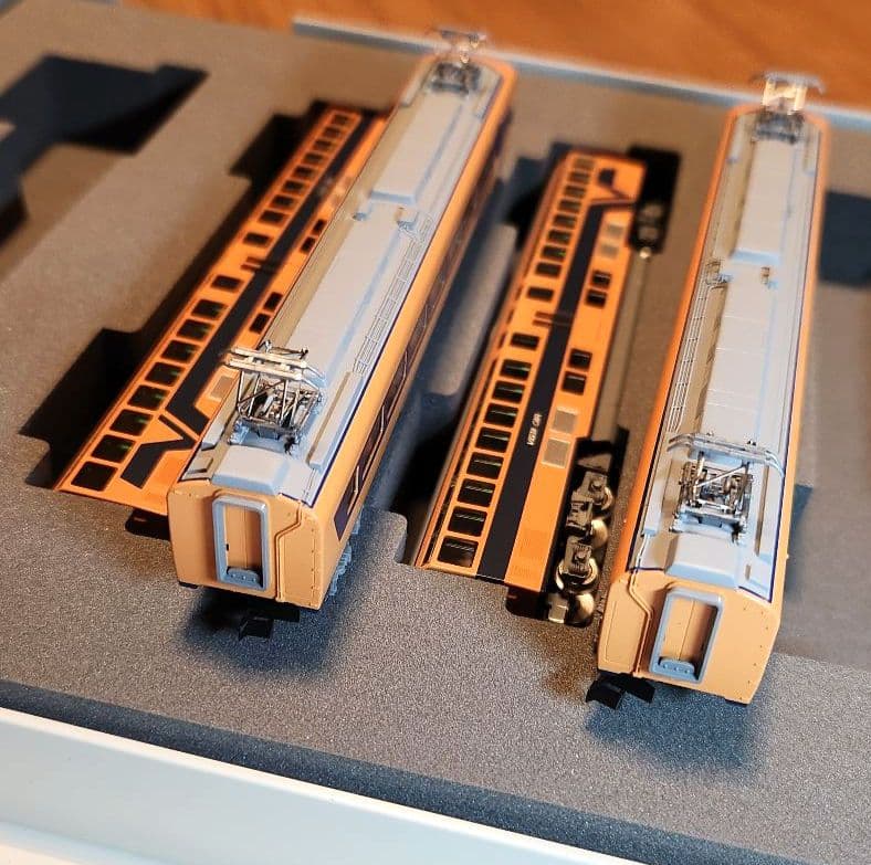 【美品】TOMIX 近畿日本鉄道30000系ビスタカー4両セット 98559