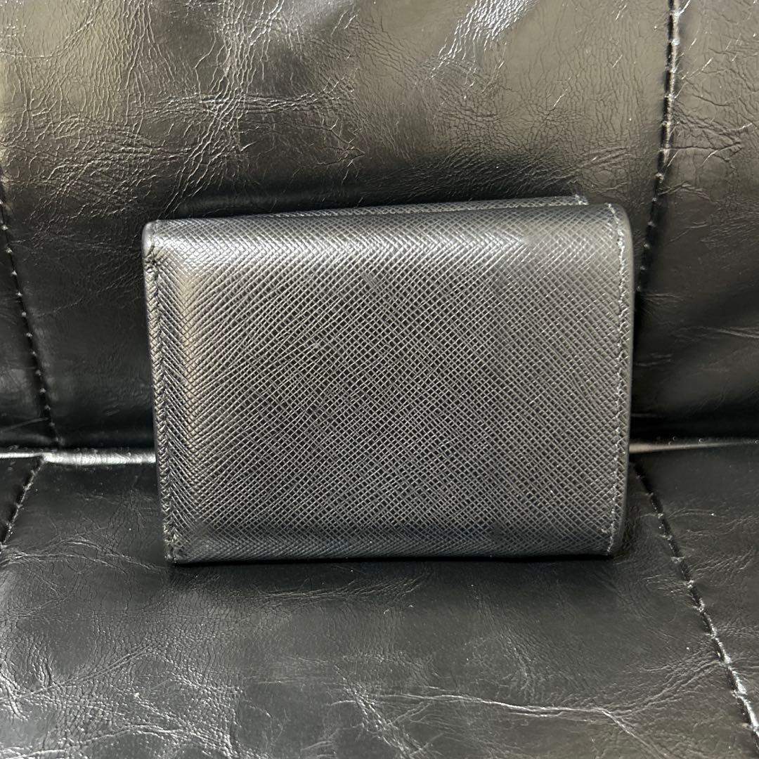 PRADA プラダ サフィアーノ ゴールド三角バッジ 財布 ブラック