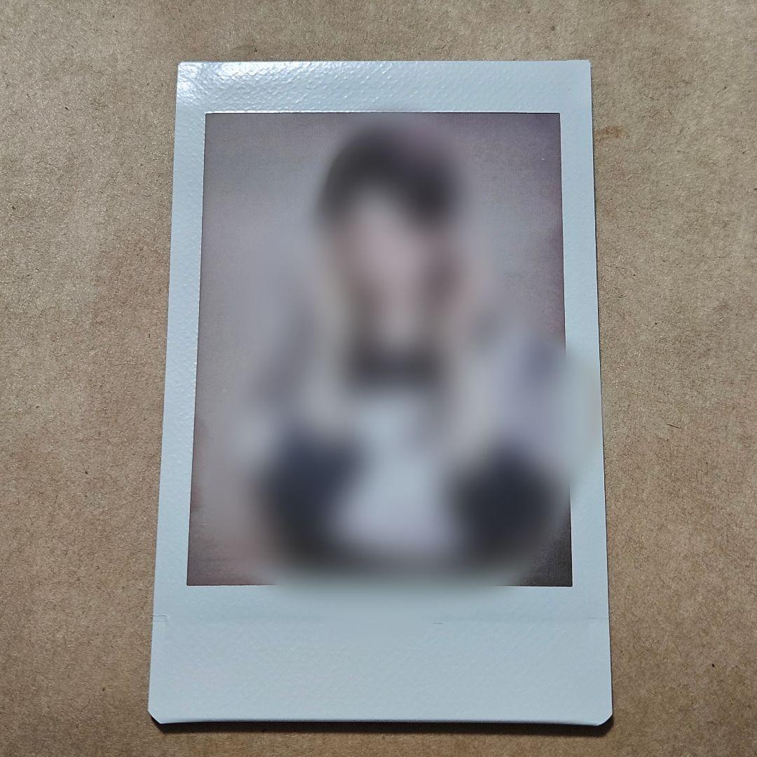 XLOV ウムティ RISING STAR ソロ チェキ - メルカリ